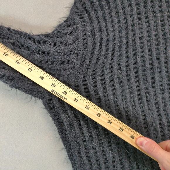 NWT Universal Thread Black Fuzzy Open Chunky Knit Sweater Women's XL Teddy Goth - Picture 4 of 10